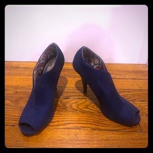 Lot of 6 pair women’s shoes